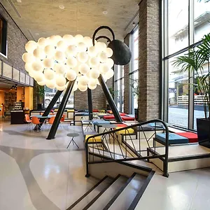 מלון Ibis Styles Center, טביליסי